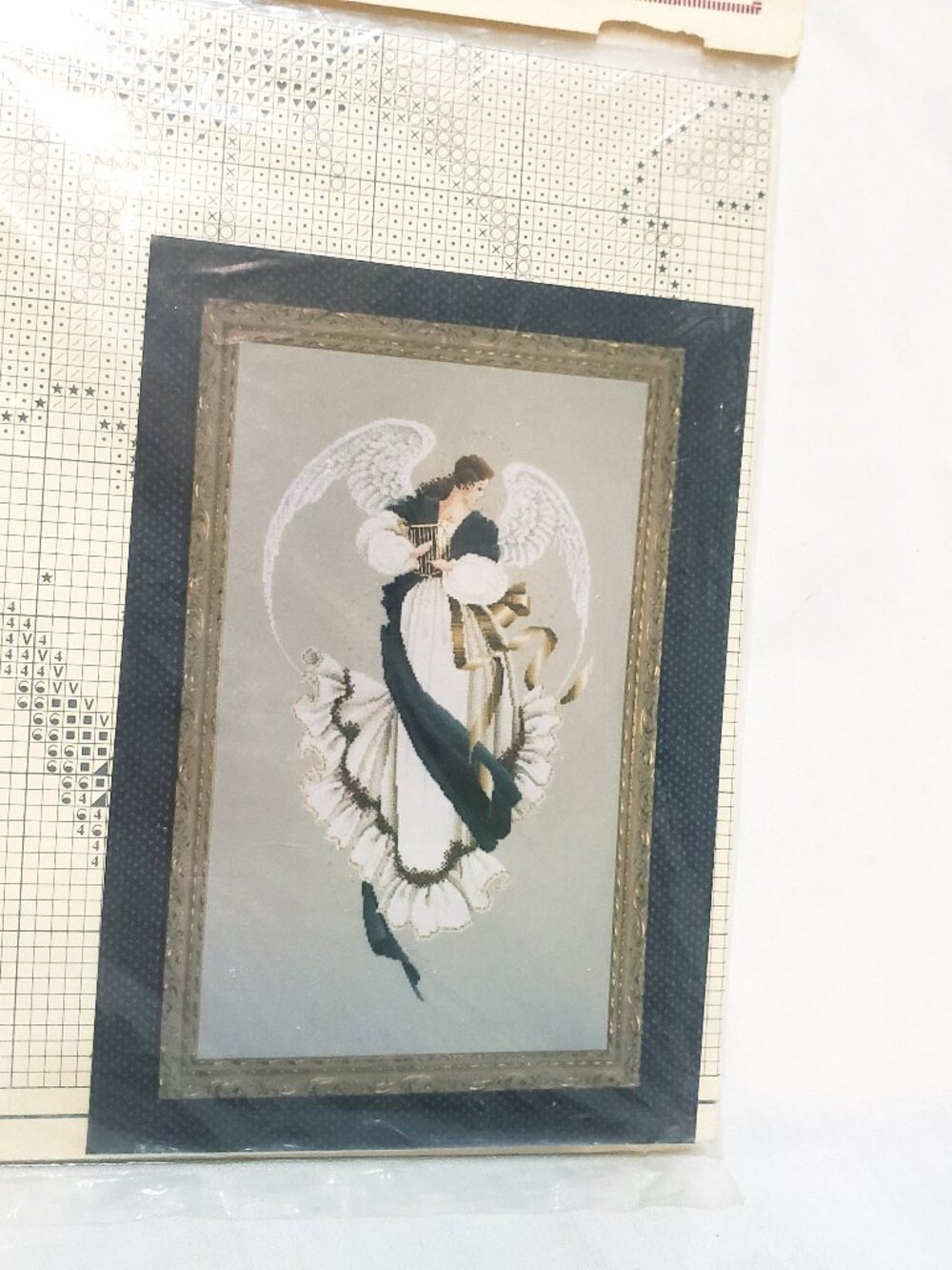 Angel of Hope Counted Cross Stitch Pattern 1991 Lavender and Lace L&L13
